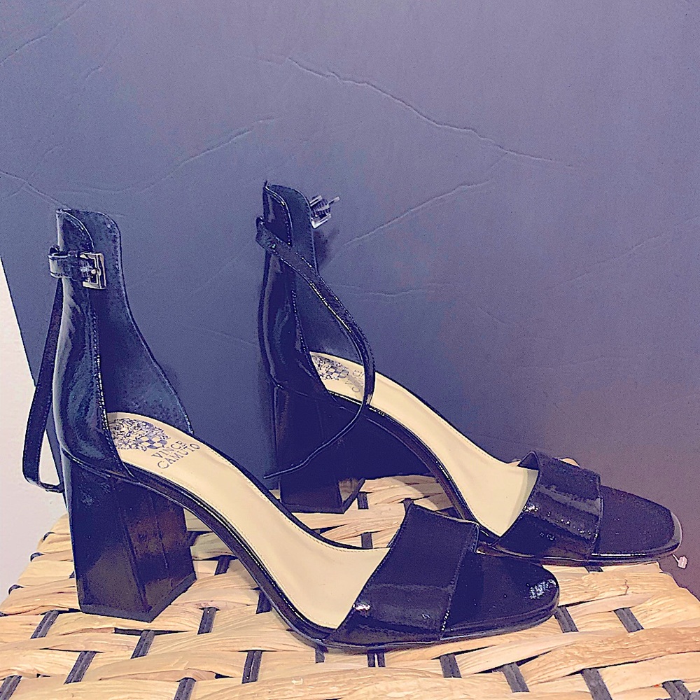 Brand New! Never worn! Vince Camuto patent leather